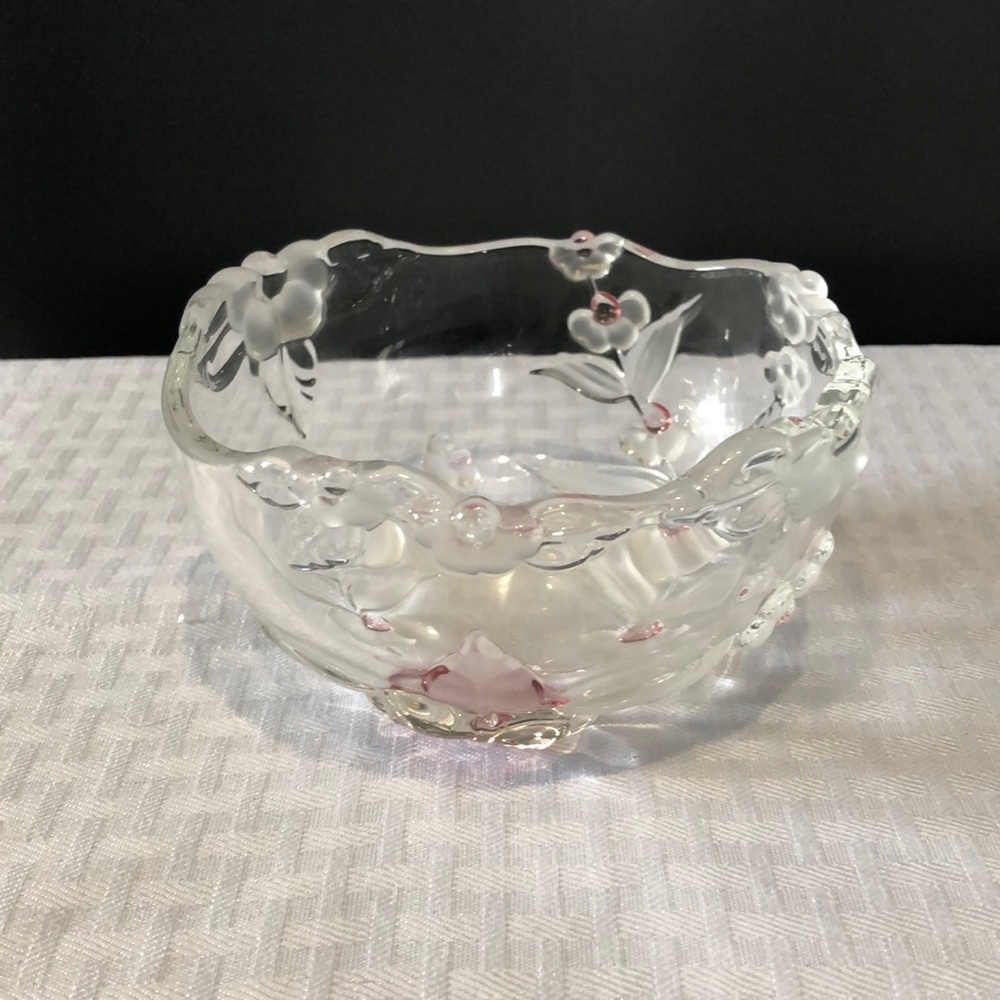 Clear crystal bowl